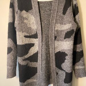 Cameo sweater